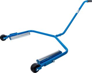 Manipulační vozík pro pneumatiky nákladních vozidel